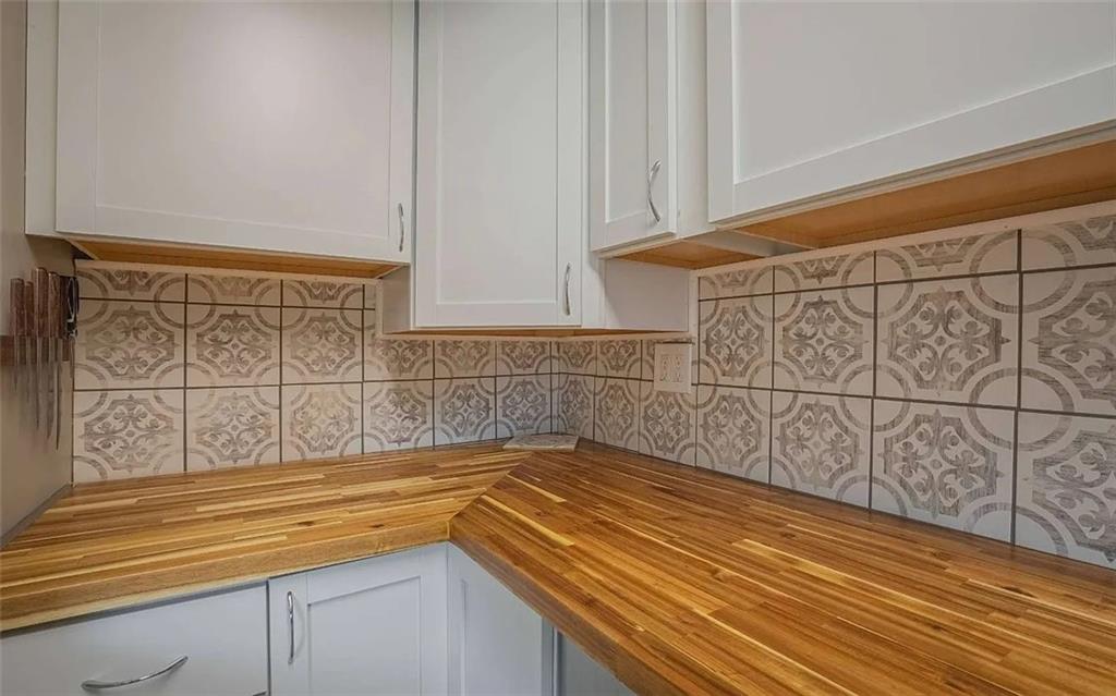1235 Riverside Drive Unit D1 Property Photo 18