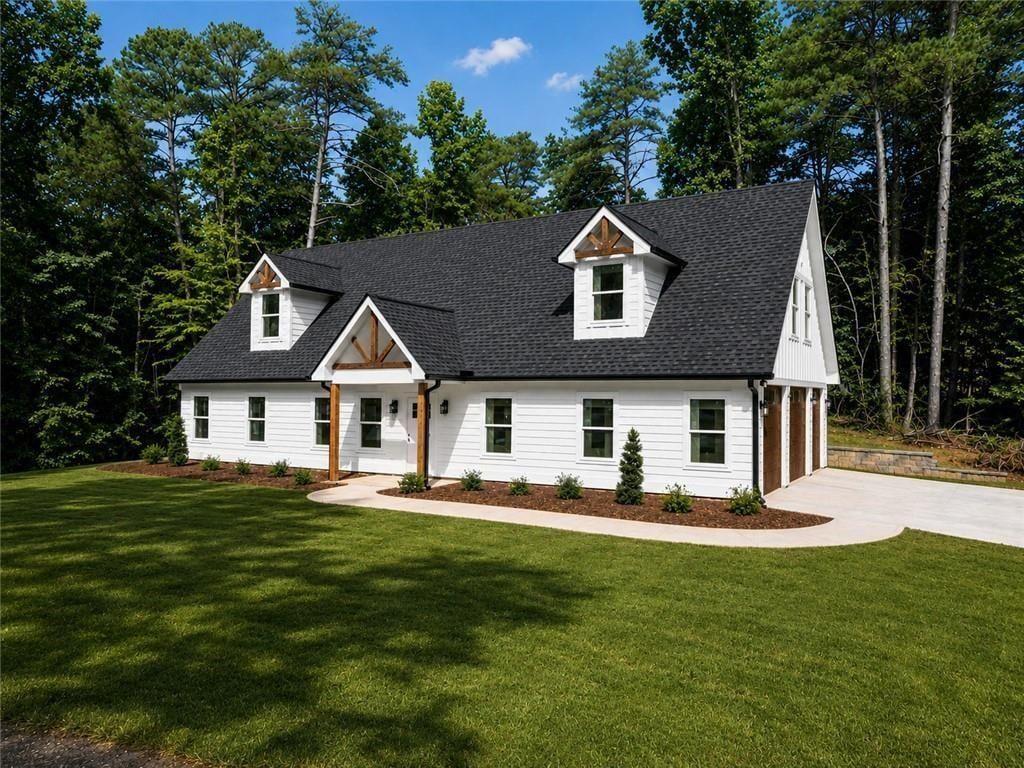 6711 Wildwood Trail Property Photo 1