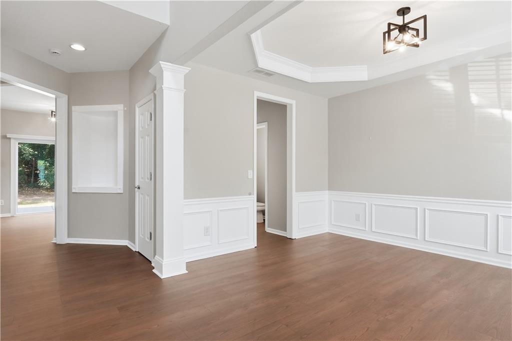 710 Berkeley Terrace Property Photo 6