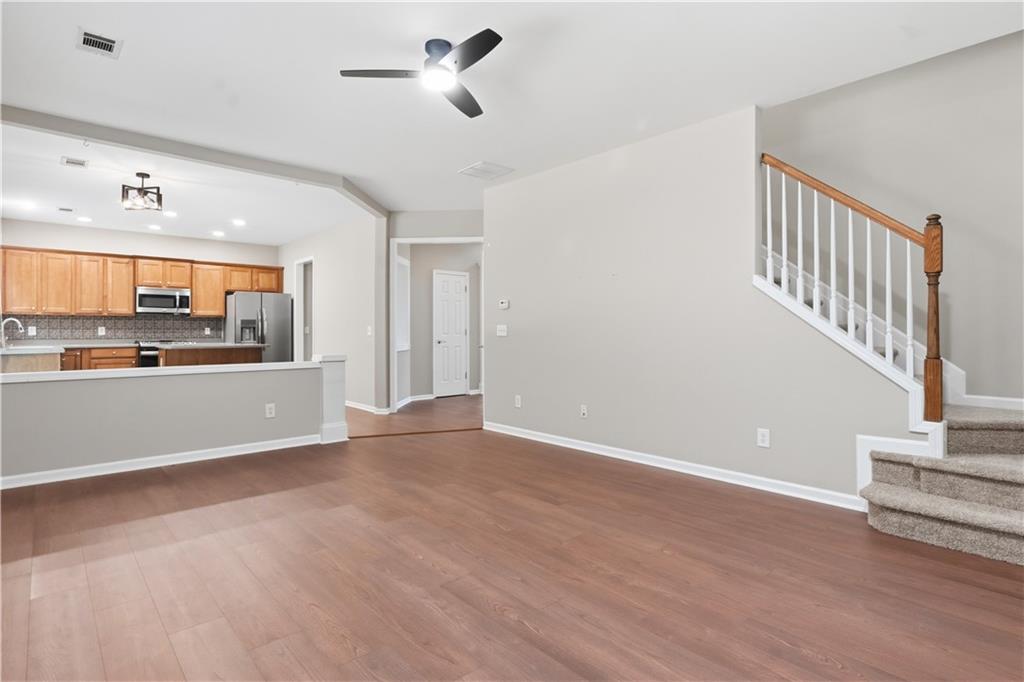 710 Berkeley Terrace Property Photo 16