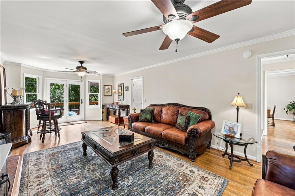 101 Hancock Way Property Photo 10