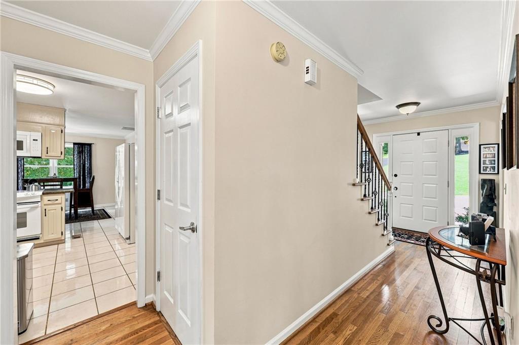 101 Hancock Way Property Photo 12