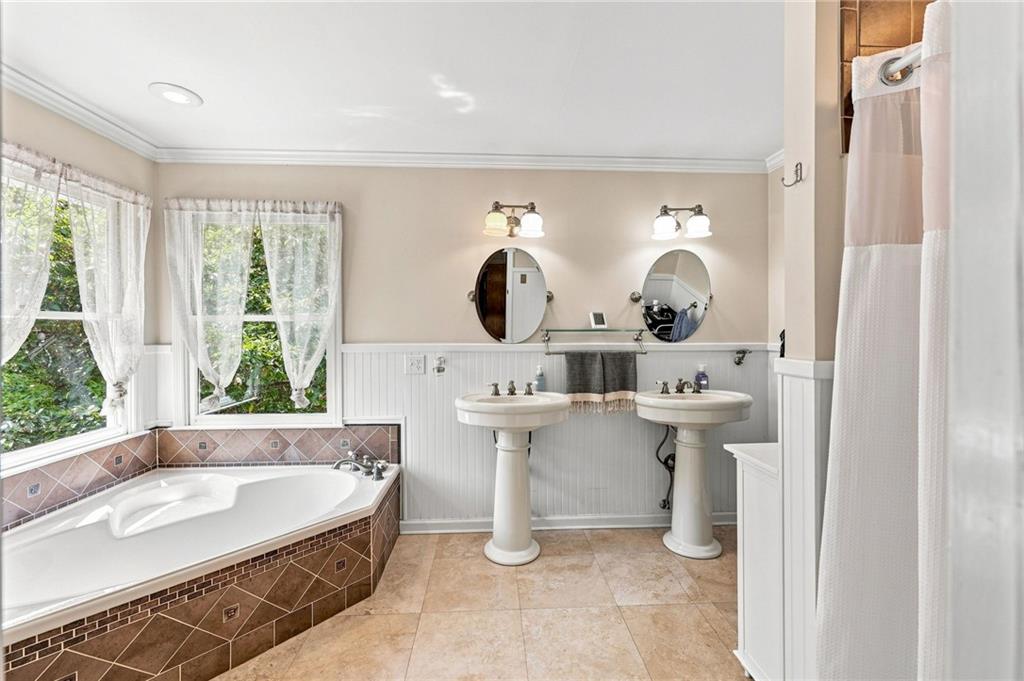 101 Hancock Way Property Photo 35