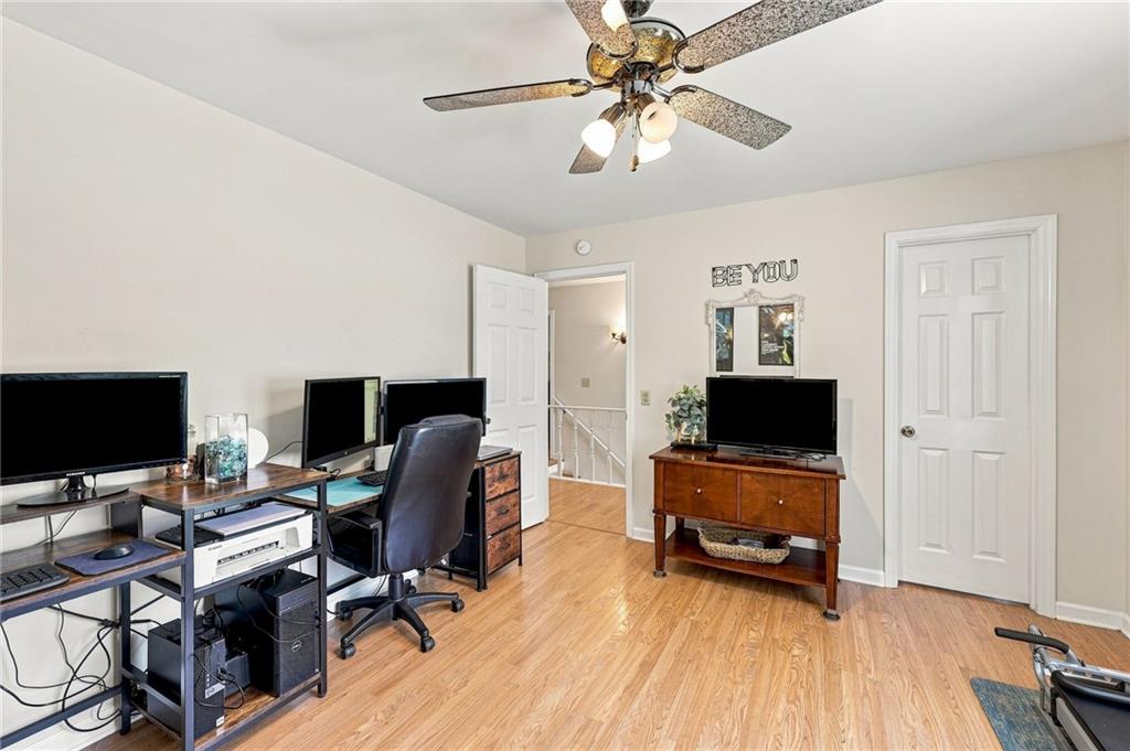 101 Hancock Way Property Photo 42