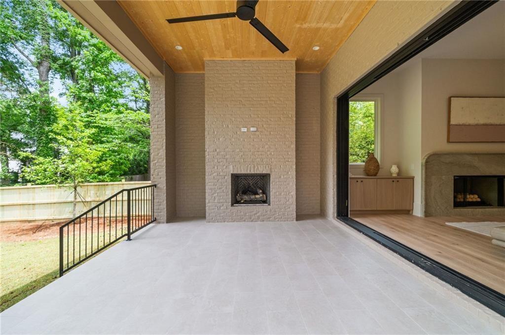 175 Pebble Trail Property Photo 23