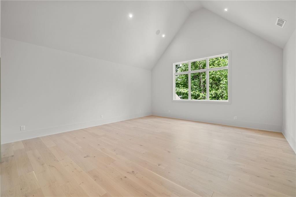 175 Pebble Trail Property Photo 39