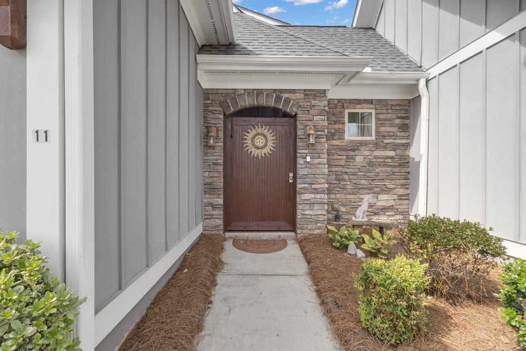 11 Beacon Crst Property Photo 3
