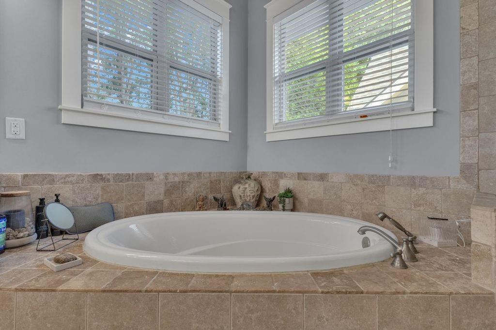 11 Beacon Crst Property Photo 27