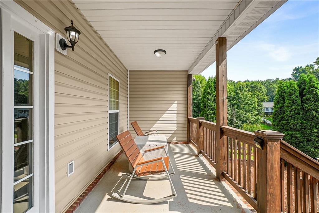 176 Oak Leaf Drive Property Photo 27
