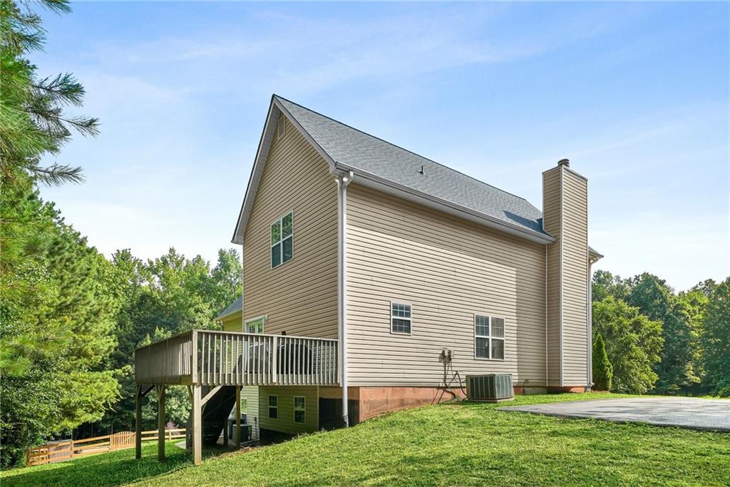 176 Oak Leaf Drive Property Photo 30