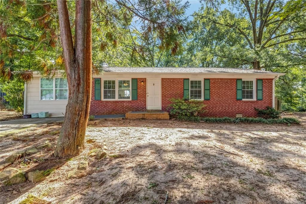 135 Highland Drive Property Photo 1