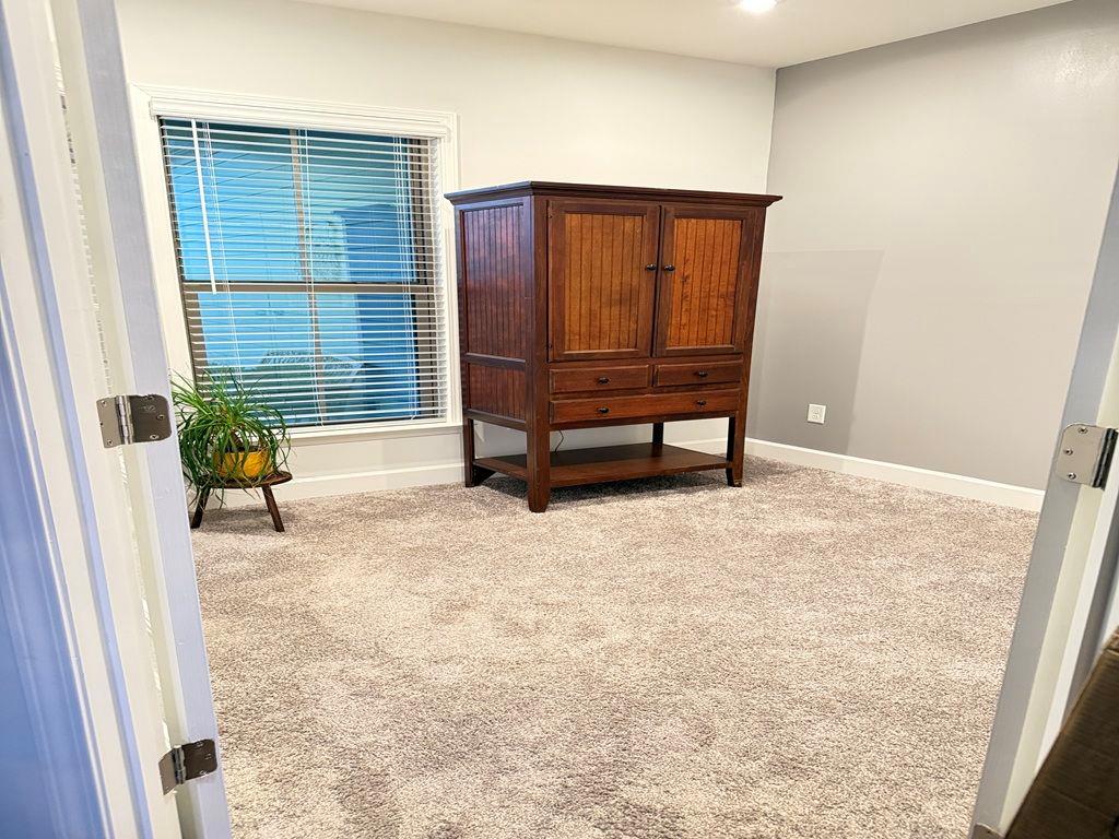7832487 Property Photo 4