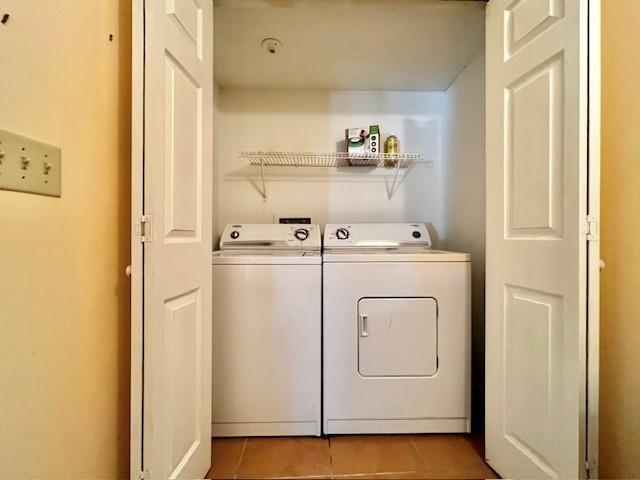 107 Old Ferry Way Property Photo 5