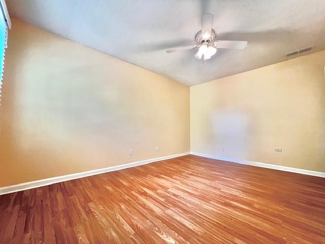 107 Old Ferry Way Property Photo 12