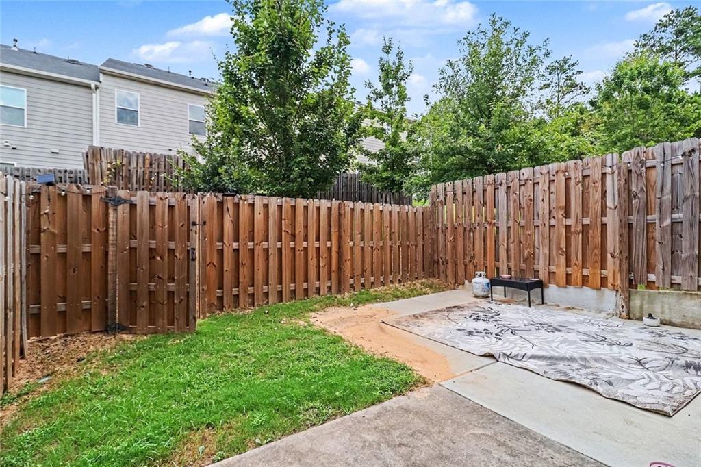 6131 Centennial Run Property Photo 21