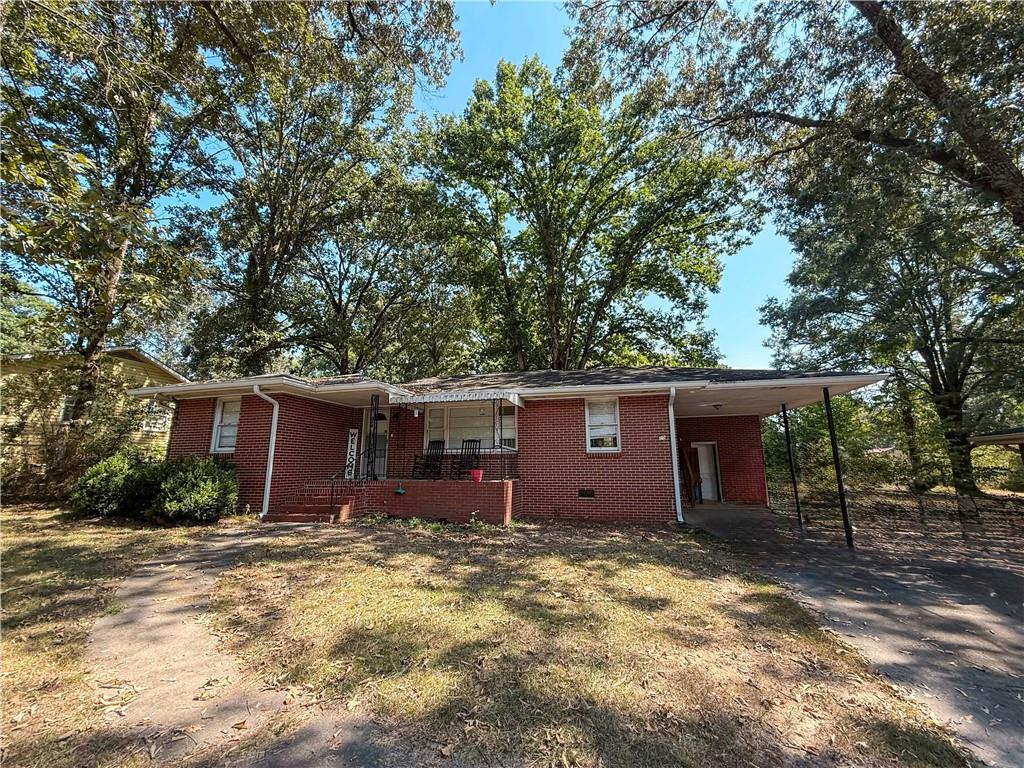 10 Robinson Avenue Southwest Property Photo 1