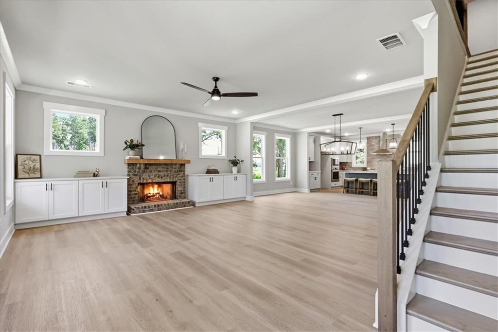 327 Springtime Way Property Photo 8