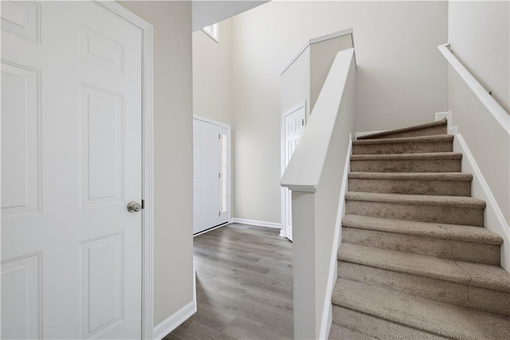 7076 Biltmore Trace Property Photo 7