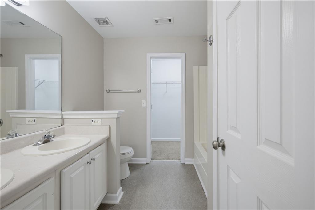 7076 Biltmore Trace Property Photo 22