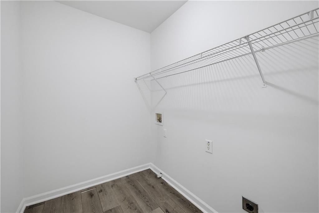 7076 Biltmore Trace Property Photo 31