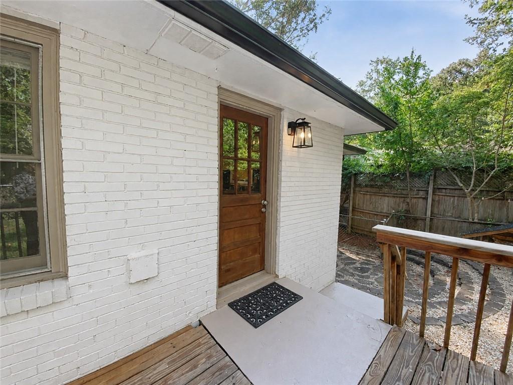 1010 Scott Circle Property Photo 23