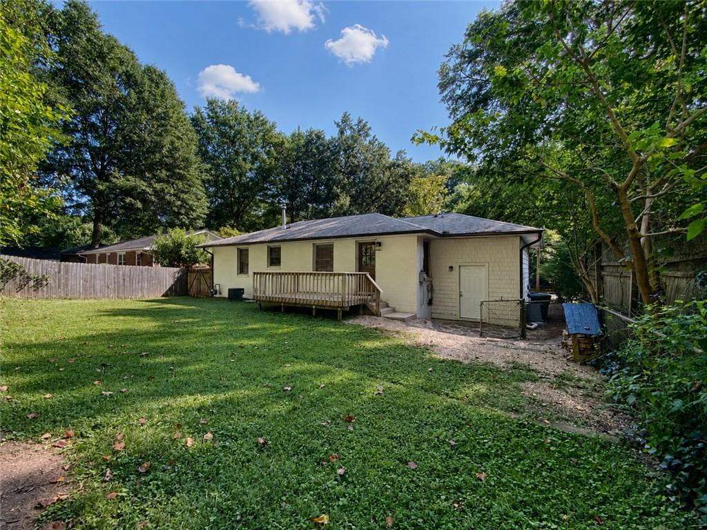 1010 Scott Circle Property Photo 31