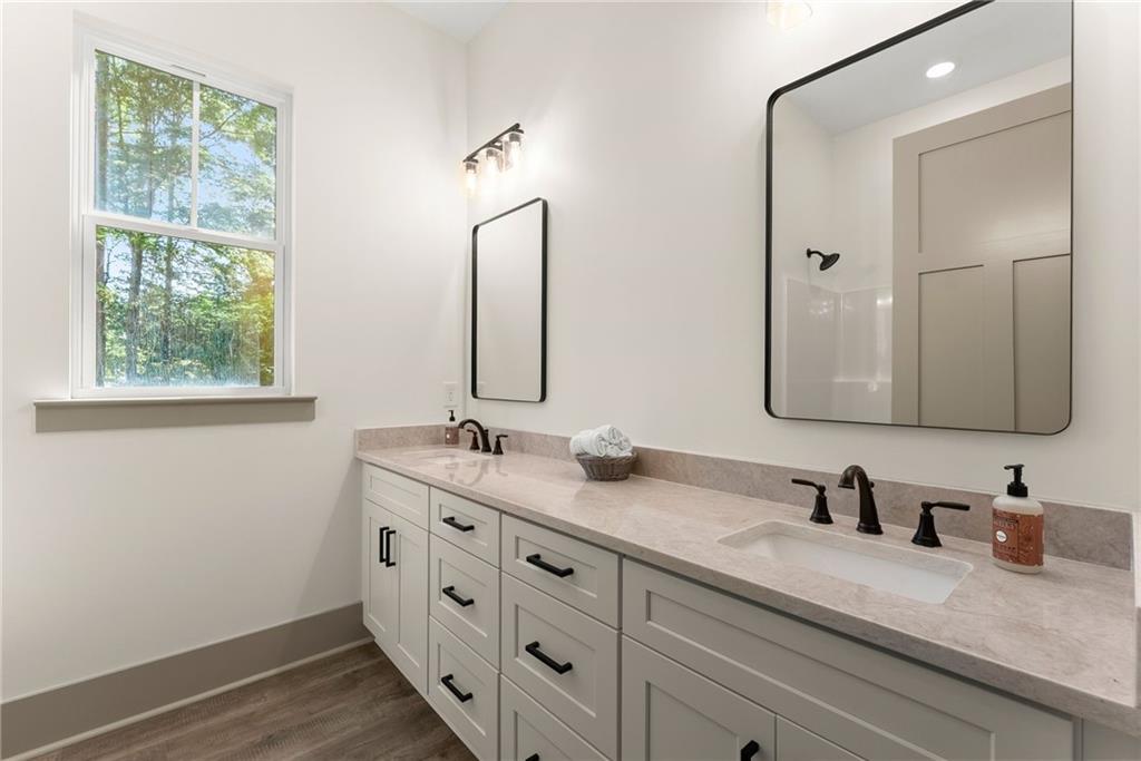 75 Lowe Lane Property Photo 32
