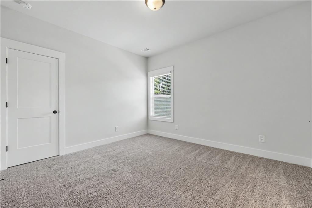 2606 Traditions Way Property Photo 29