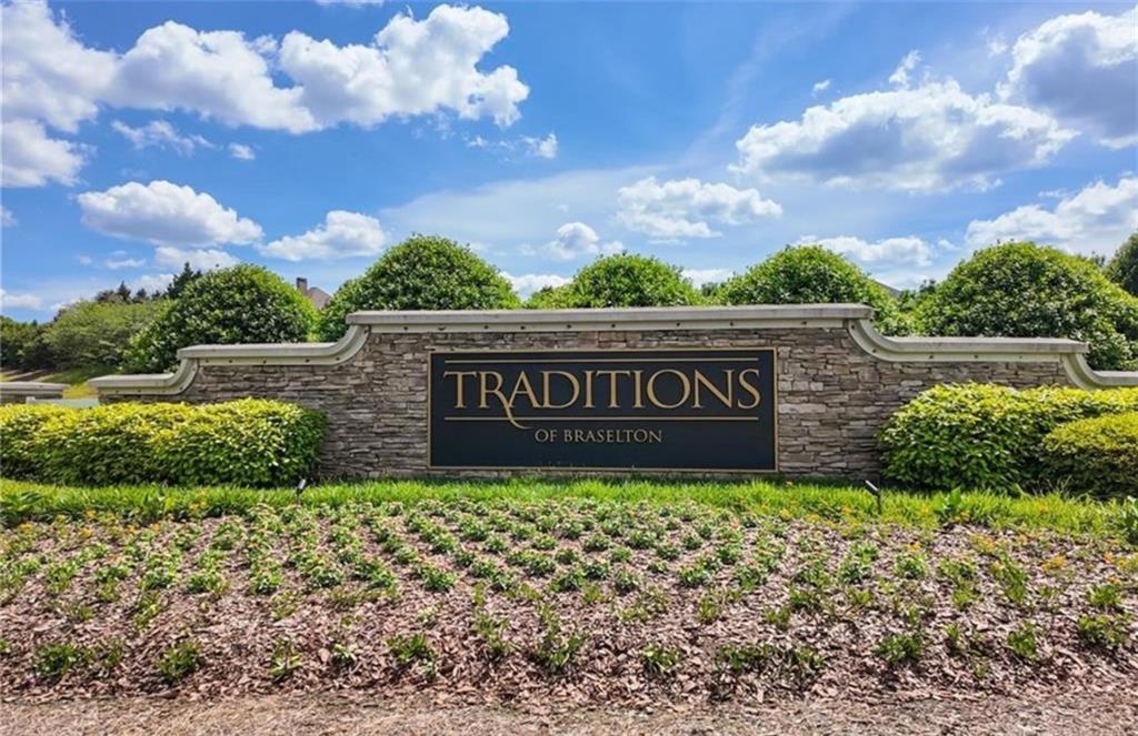 2606 Traditions Way Property Photo 49