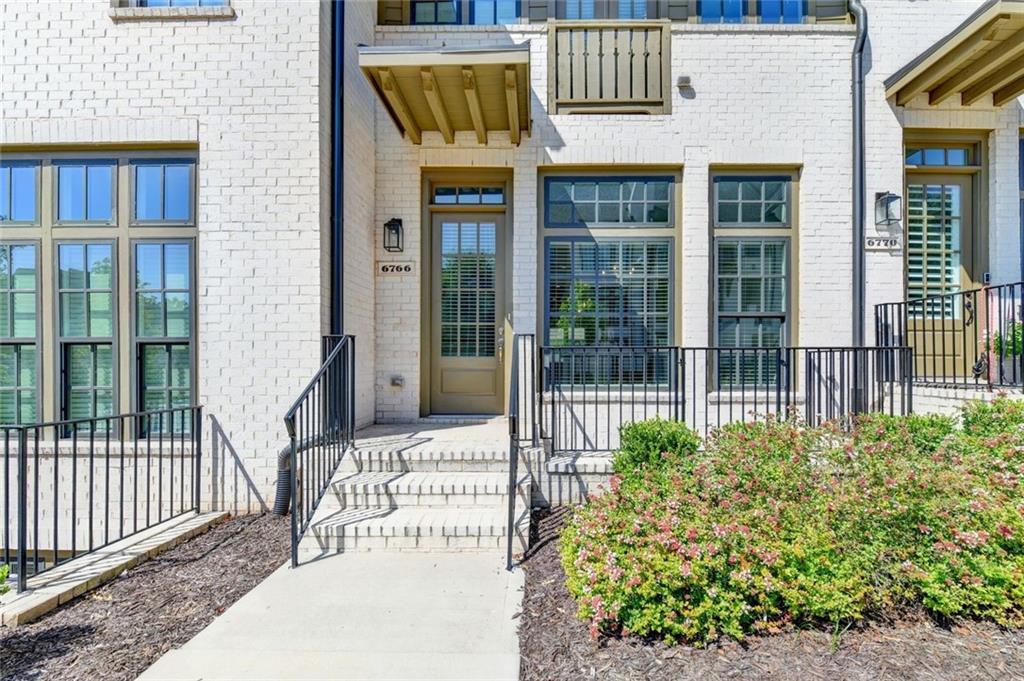 6766 Encore Boulevard Property Photo 3