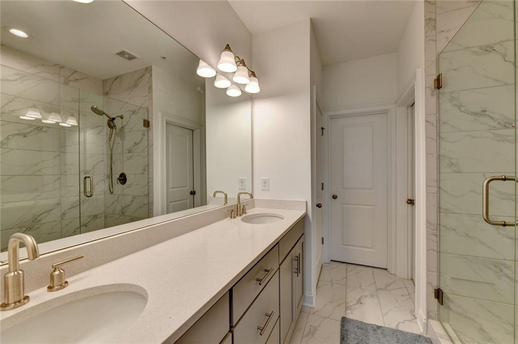 6766 Encore Boulevard Property Photo 31