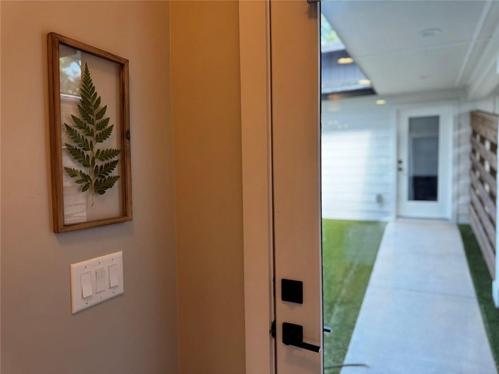 422 Forrest Avenue Property Photo 43