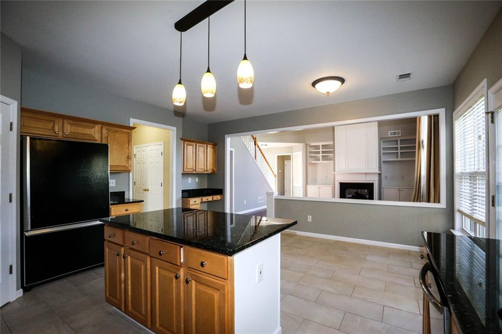 7832650 Property Photo 24