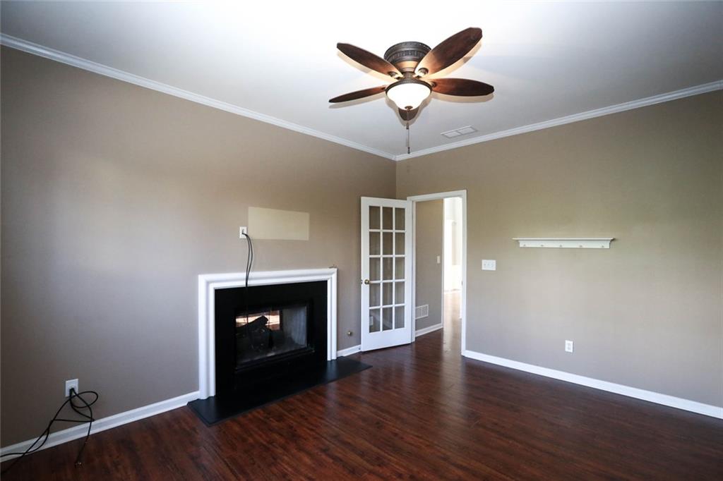 7832650 Property Photo 29