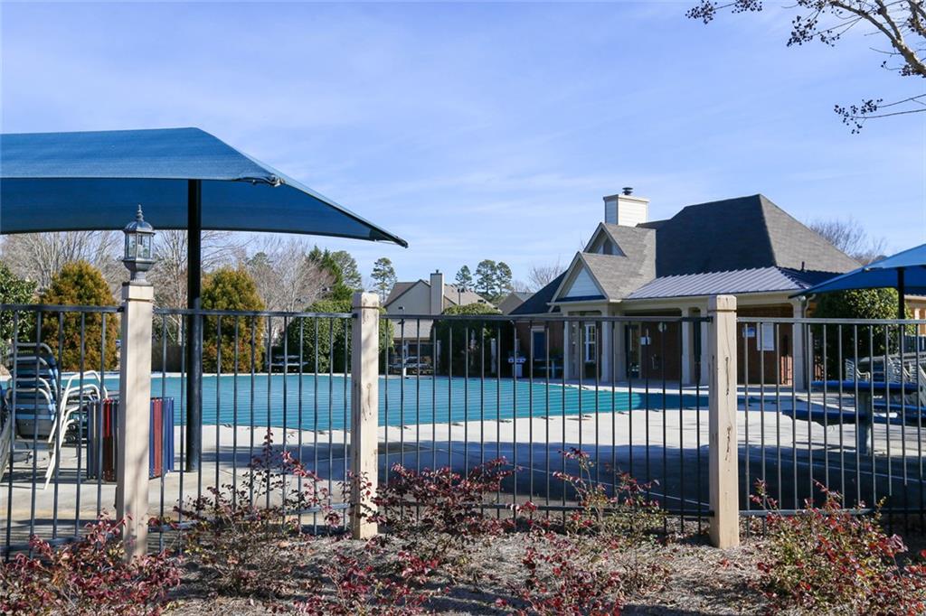 7832650 Property Photo 48