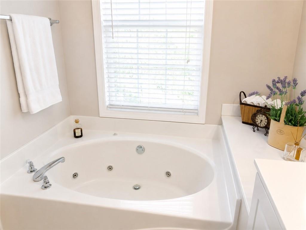 13463 Spring View Drive Property Photo 15