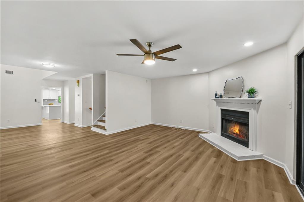 3038 Steeplechase Property Photo 12
