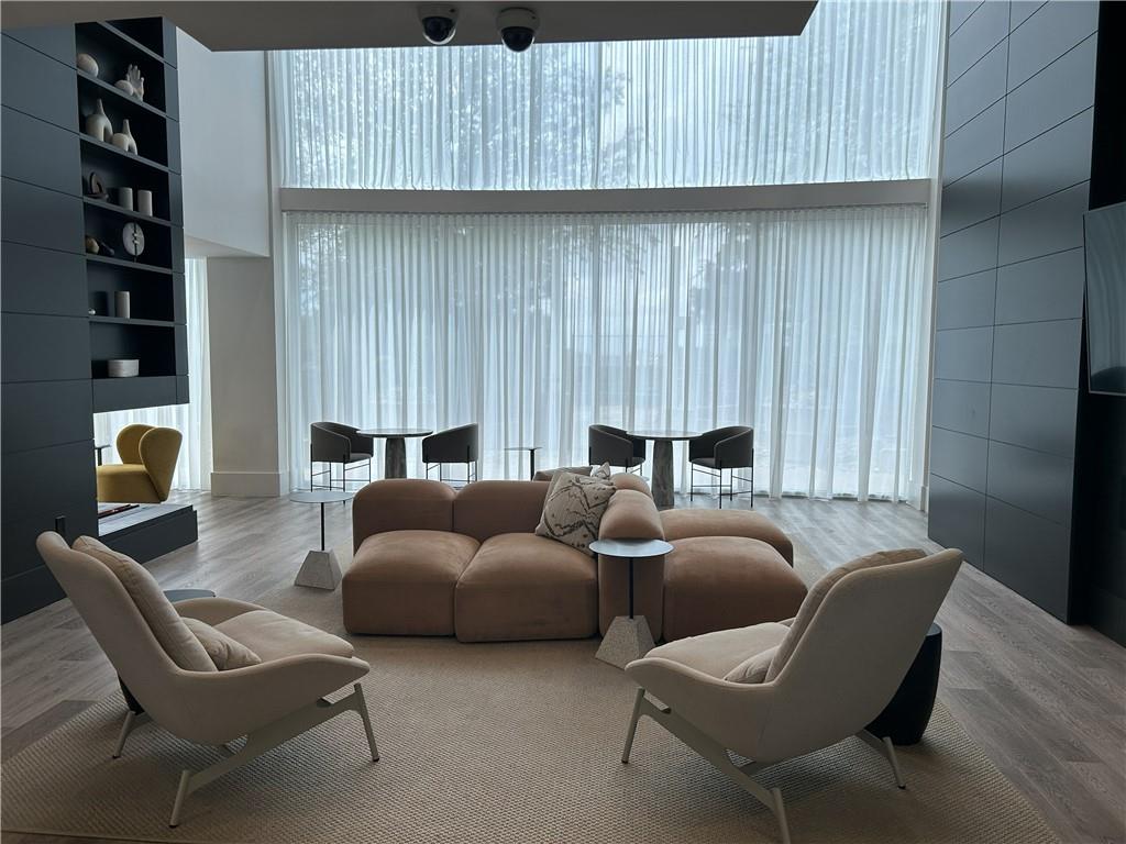 7832676 Property Photo 32