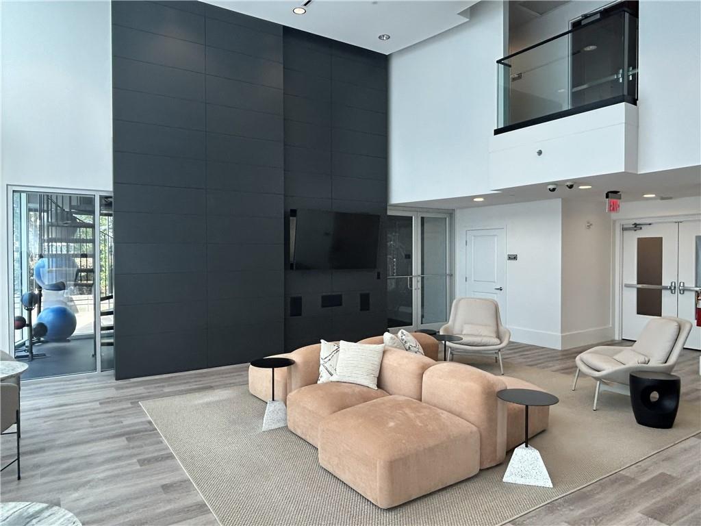 7832676 Property Photo 33