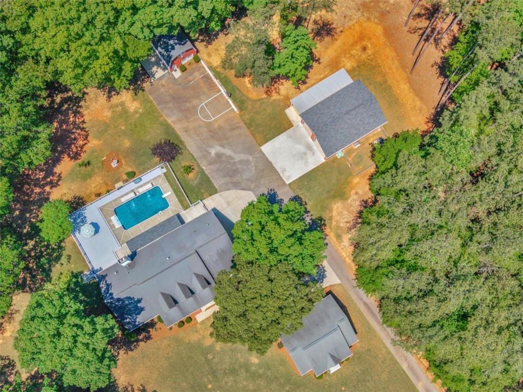 445 Patterson Road Property Photo 11