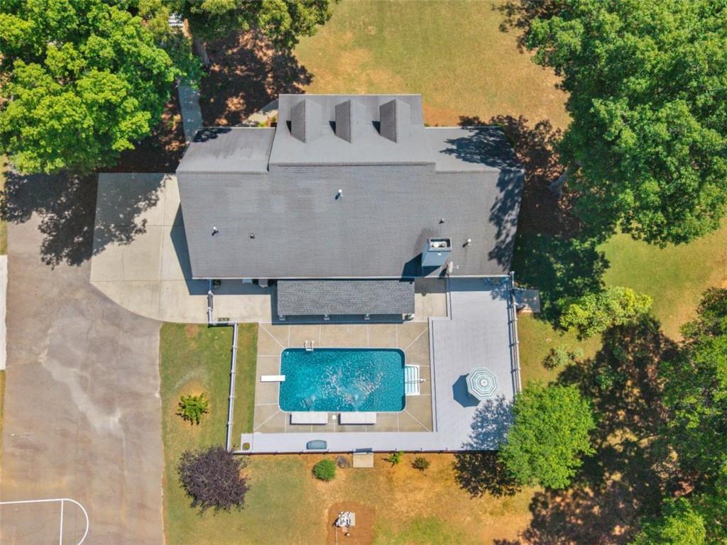 445 Patterson Road Property Photo 12