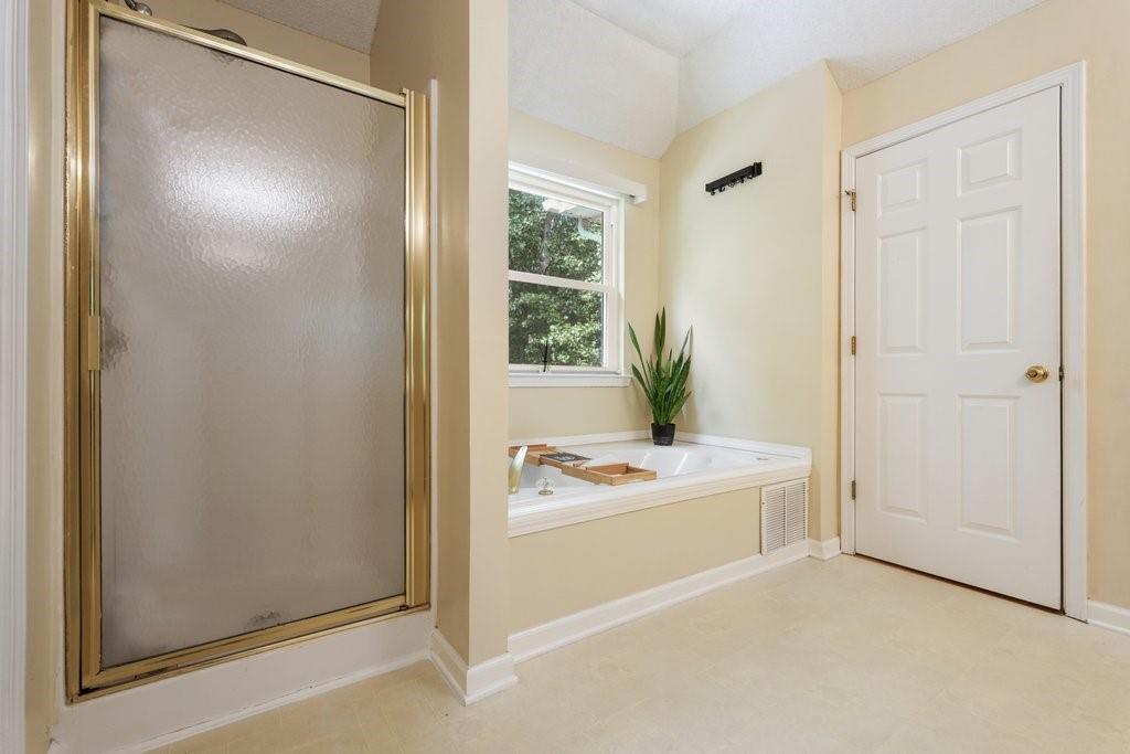 371 Silverleaf Lane Property Photo 36