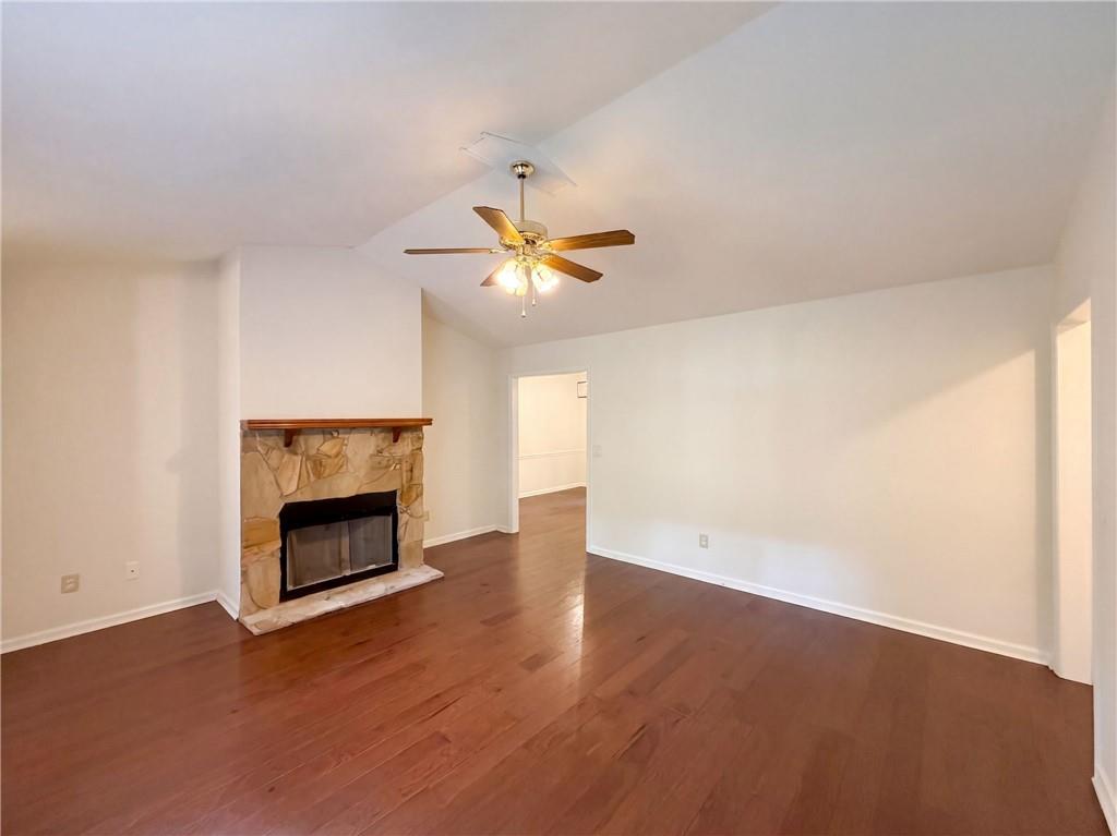 103 Saddlebrook Court Property Photo 3