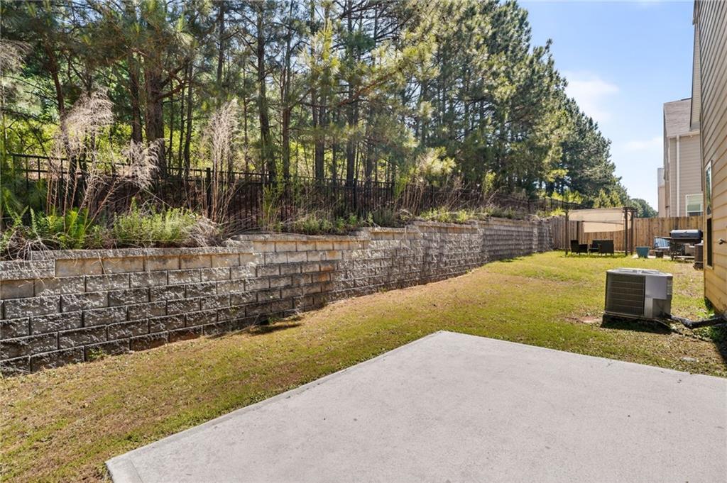 281 Emporia Loop Property Photo 32