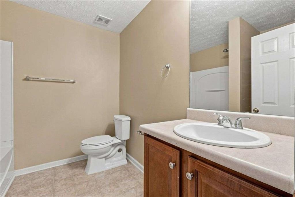 2935 Edgewater Property Photo 23