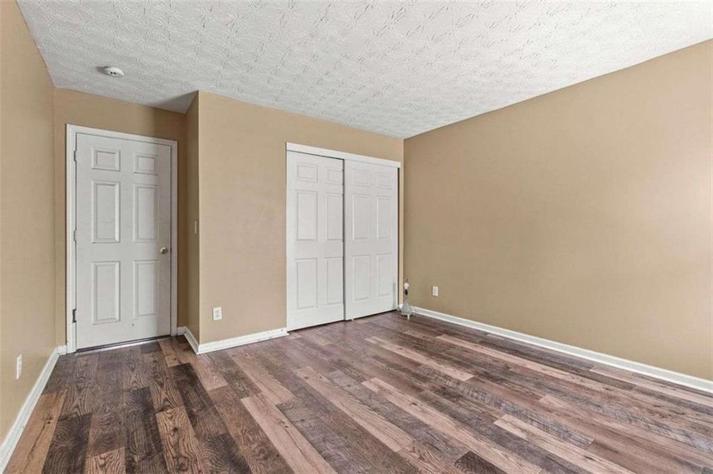 2935 Edgewater Property Photo 25