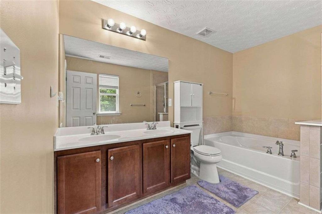 2935 Edgewater Property Photo 26