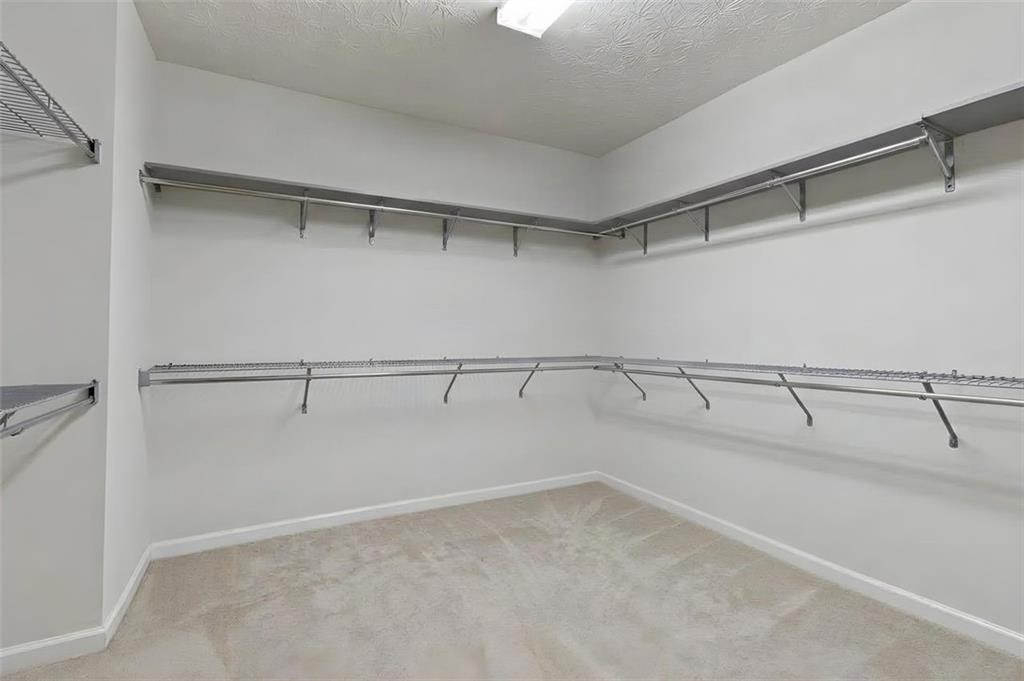2935 Edgewater Property Photo 31