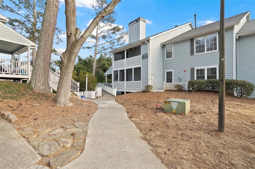 4120 Riverlook Parkway Se Unit 203 Property Photo 1