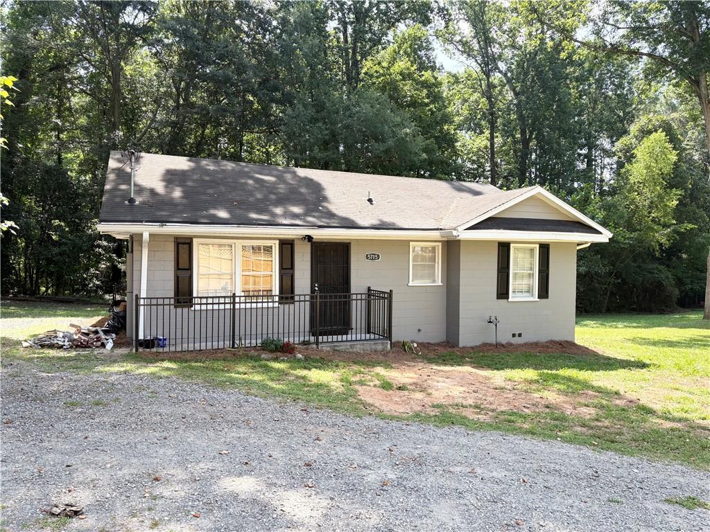 5715 Harding Drive Property Photo 1